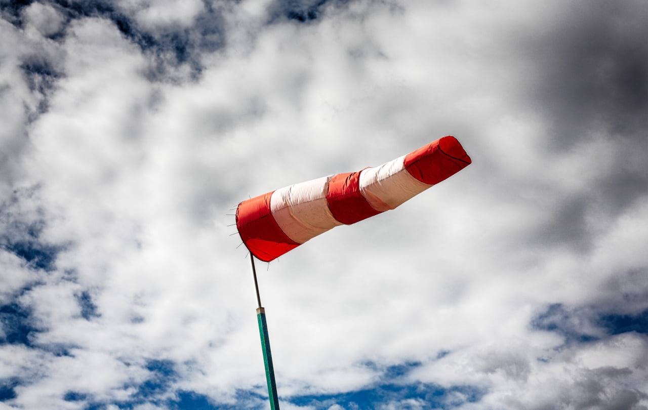Pasquetta e cambio di programma per i salentini che avevano previsto una giornata fuori porta, crollo delle temperature e forte vento