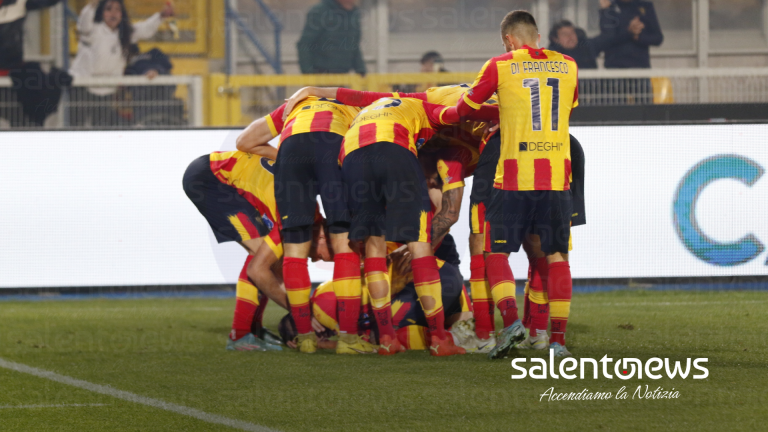 Il Lecce la ribalta e vince al Via del Mare, Di Francesco cambia le sorti del match