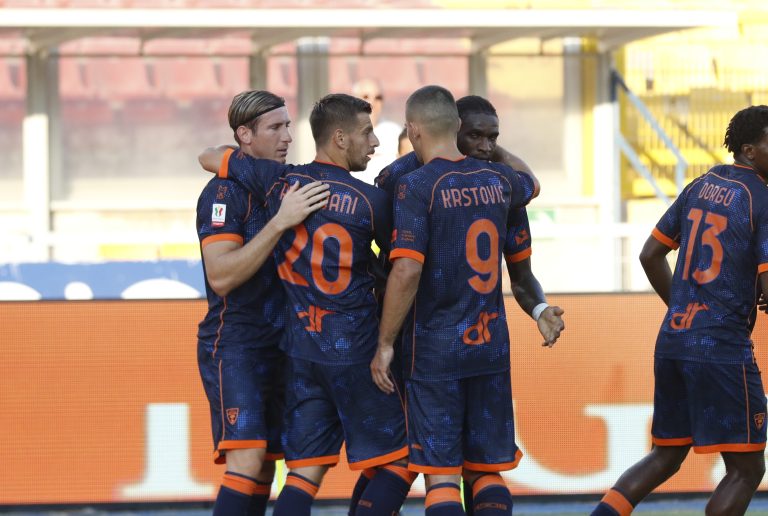 Verso Lecce - Cagliari, come ci arrivano le squadre e le probabili formazioni