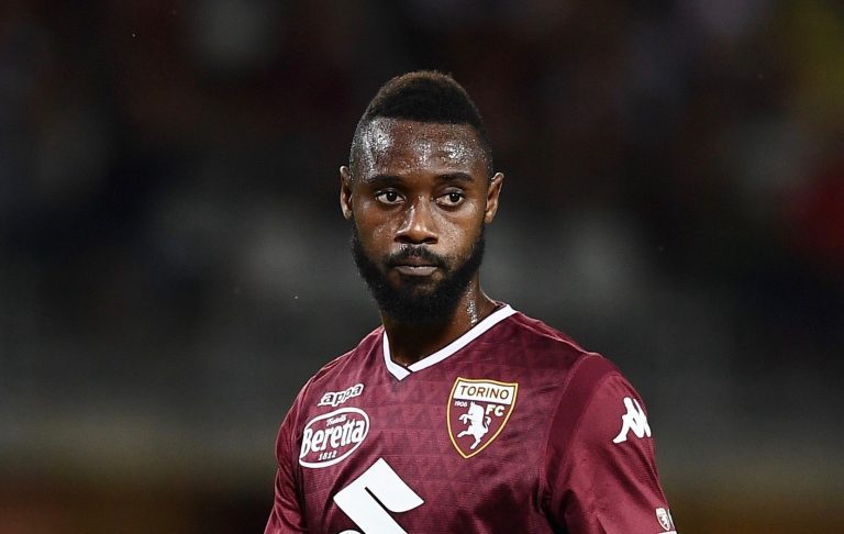 Calciomercato, il Lecce pensa all’esperienza di N’Koulou per il dopo Baschirotto