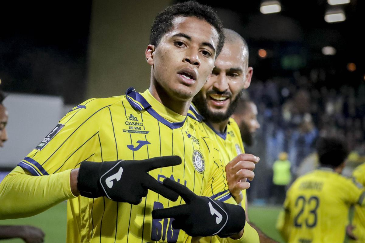 Lecce scatenato sul mercato: in arrivo Oumar Ngom dall’Estrela Amadora